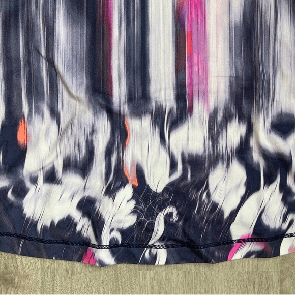 Lululemon Tank Top - Picture 3 of 8